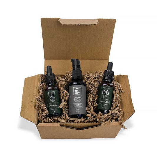 NATURAL FACIAL PACK WITH TWO OILS FOR MATURE SKIN